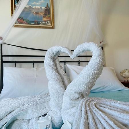 Gialos Rooms Elafonissos Bagian luar foto