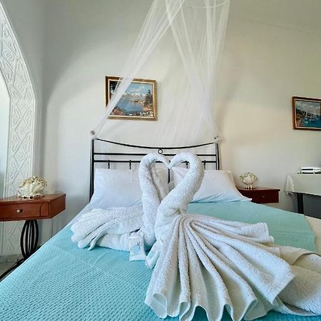 Gialos Rooms Elafonissos Bagian luar foto