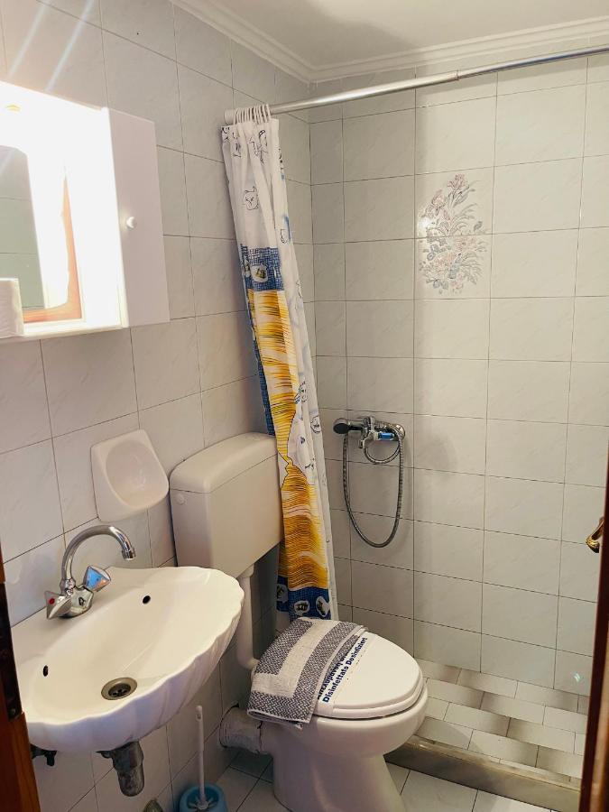 Gialos Rooms Elafonissos Bagian luar foto